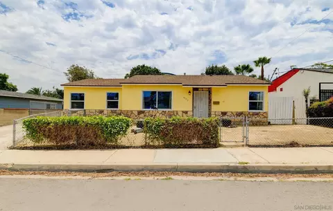 4127 Hemlock, San Diego, CA 92113