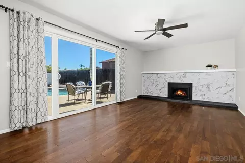 Living - 9933 Oakstone Ct, Santee, CA 92071 photo 6 of 6