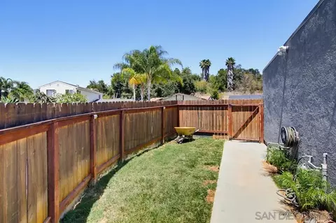Exterior - 320 James St, Escondido, CA 92027 photo 5 of 10