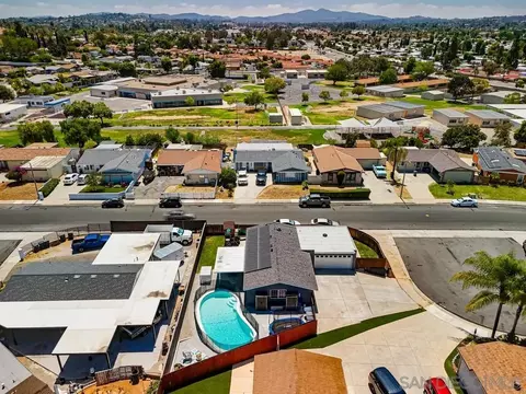 View/Area - 320 James St, Escondido, CA 92027 photo 13 of 13