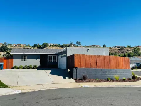 320 James St, Escondido, CA 92027