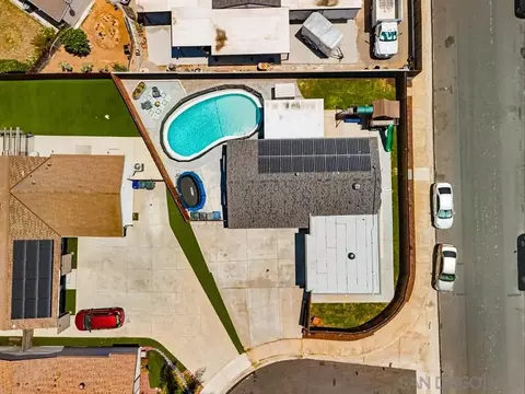 View/Area - 320 James St, Escondido, CA 92027 photo 7 of 13