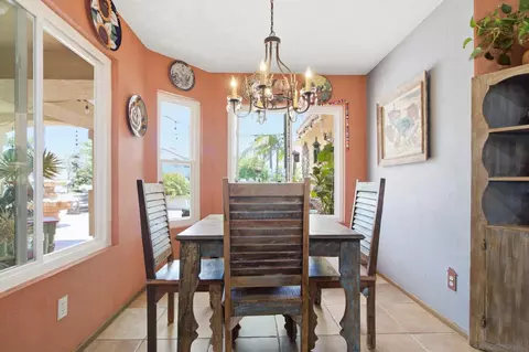 Dining - 3880 Arista Way, Oceanside, CA 92058 photo 2 of 2