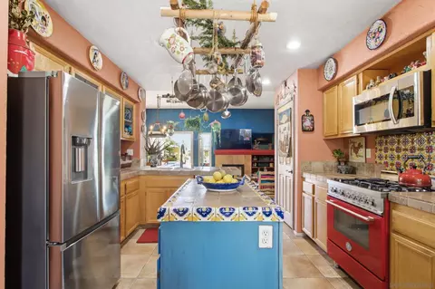 Kitchen - 3880 Arista Way, Oceanside, CA 92058 photo 2 of 2