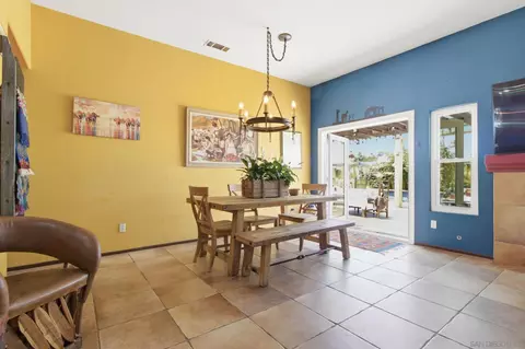 Dining - 3880 Arista Way, Oceanside, CA 92058 photo 1 of 2