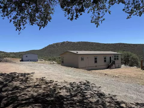 22815 Illahee Dr, Alpine, CA 91901