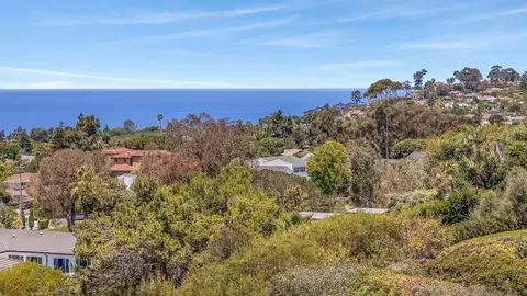 View/Area - 6432 Cardeno Dr, La Jolla, CA 92037 photo 6 of 10