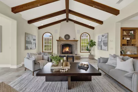 Living - 14425 Cheyenne Trl, Poway, CA 92064 photo 7 of 8