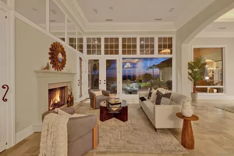 Living - 14425 Cheyenne Trl, Poway, CA 92064 photo 2 of 8