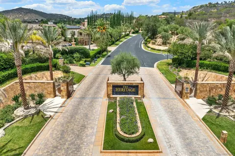 View/Area - 14425 Cheyenne Trl, Poway, CA 92064 photo 8 of 8
