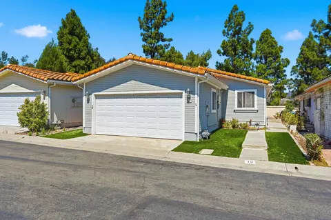 14955 Avenida Venusto #13, San Diego, CA 92128