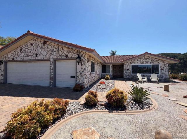 17883 Sintonte, San Diego, CA 92128