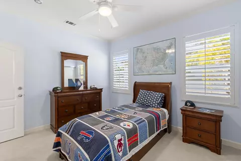 Bedroom - 7312 Binnacle Dr, Carlsbad, CA 92011 photo 4 of 8