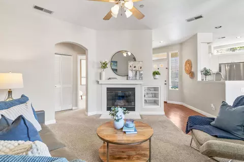 10766 Sabre Hl #258, San Diego, CA 92128