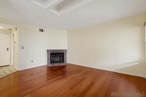 Living - 13221 Westmark #28, Poway, CA 92064 photo 4 of 5