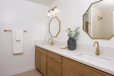 2403 Torrejon, Carlsbad, CA 92009 photo 19