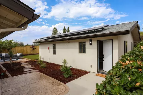2403 Torrejon, Carlsbad, CA 92009 photo 26