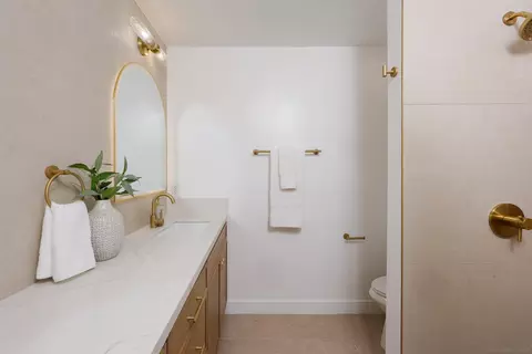 2403 Torrejon, Carlsbad, CA 92009 photo 23
