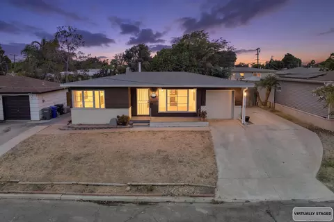 4580 Terry Ln, La Mesa, CA 91942