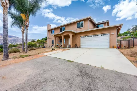 Exterior - 11968 Demi Lee Ln, Lakeside, CA 92040 photo 2 of 10