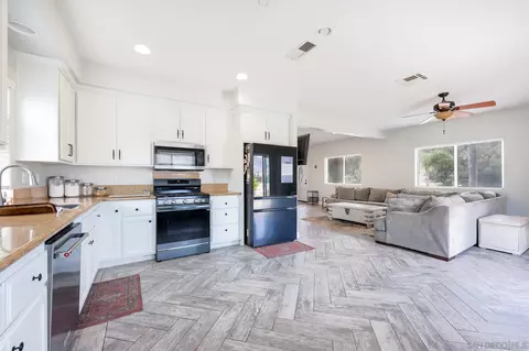 Kitchen - 11968 Demi Lee Ln, Lakeside, CA 92040 photo 2 of 2