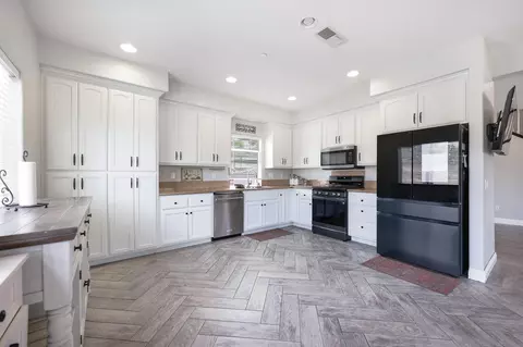 Kitchen - 11968 Demi Lee Ln, Lakeside, CA 92040 photo 1 of 2
