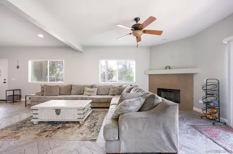 Living - 11968 Demi Lee Ln, Lakeside, CA 92040 photo 2 of 3