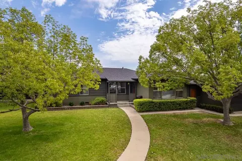Exterior - 8545 Porter Hill Ter, La Mesa, CA 91942 photo 7 of 10