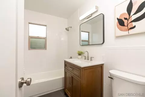 Bath - 8545 Porter Hill Ter, La Mesa, CA 91942 photo 1 of 2