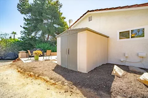 Exterior - 2650 Sunset Hls, Escondido, CA 92025 photo 4 of 13