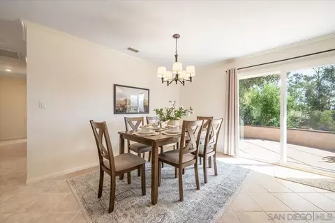 Dining - 2650 Sunset Hls, Escondido, CA 92025 photo 1 of 2