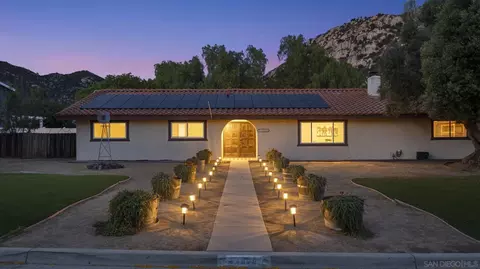 24928 Via Lopez, Ramona, CA 92065