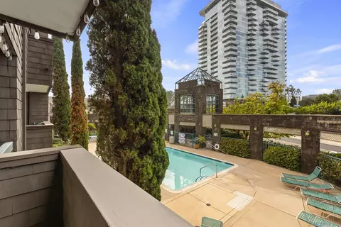 4435 Nobel Dr #11, San Diego, CA 92122