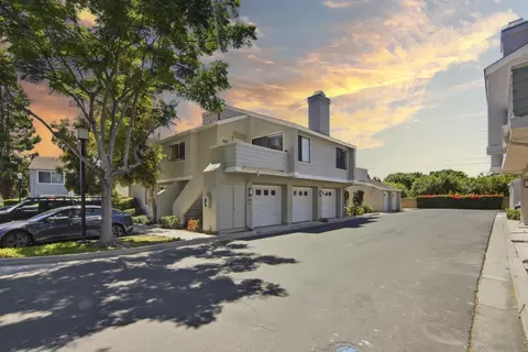 387 Deerfield #77, Irvine, CA 92606