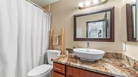 Bath - 3533 Cedarbridge Way, Carlsbad, CA 92010 photo 9 of 11