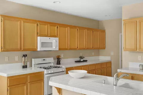 Kitchen - 5180 Bluegrass, Oceanside, CA 92057 photo 1 of 4