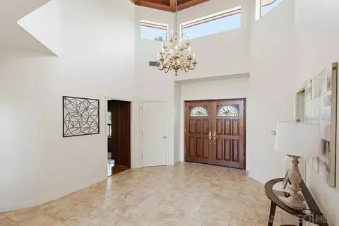 Entry Way - 17844 Joyas Ct, Poway, CA 92064 photo 2 of 3