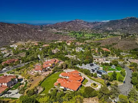 View/Area - 17844 Joyas Ct, Poway, CA 92064 photo 5 of 6