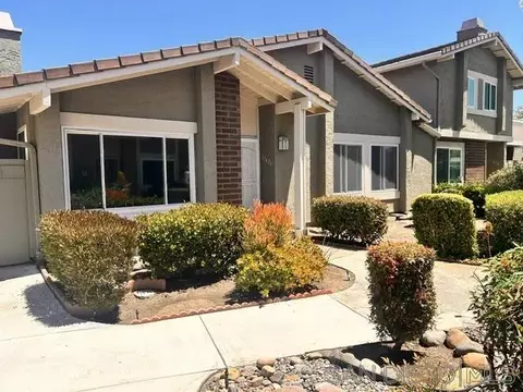 17426 Fairlie, San Diego, CA 92128