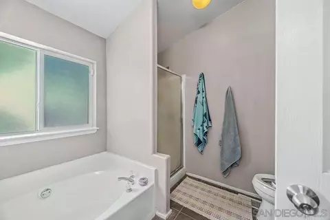 Bath - 38748 Via Cantata, Temecula, CA 92592 photo 1 of 5