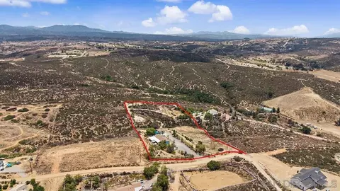 View/Area - 38748 Via Cantata, Temecula, CA 92592 photo 3 of 5