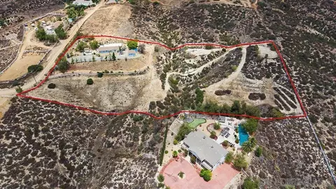 View/Area - 38748 Via Cantata, Temecula, CA 92592 photo 4 of 5