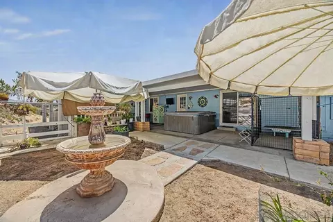 Exterior - 38748 Via Cantata, Temecula, CA 92592 photo 16 of 18