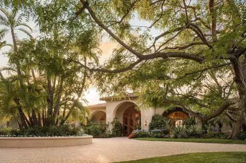 5962 Rancho Diegueno Rd, Rancho Santa Fe, CA 92067