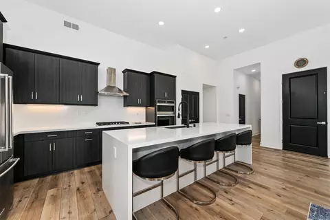 Kitchen - 13081 Olympus Cir #3, Poway, CA 92064 photo 1 of 2