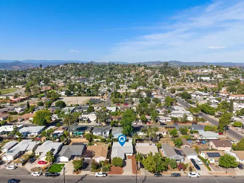 View/Area - 1416 S Maple, Escondido, CA 92025 photo 2 of 6