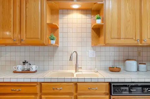 Kitchen - 1416 S Maple, Escondido, CA 92025 photo 2 of 5