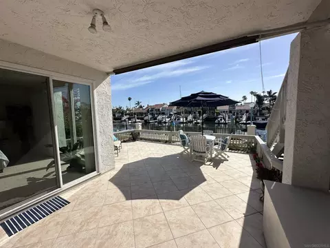 Exterior - 73 Kingston Ct, Coronado, CA 92118 photo 12 of 14