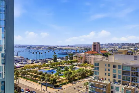 1325 Pacific Hwy #1305, San Diego, CA 92101