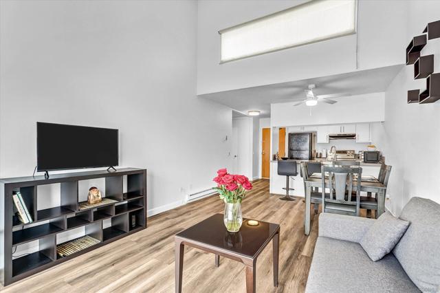 8034 Linda Vista Rd #2V, San Diego, CA 92111